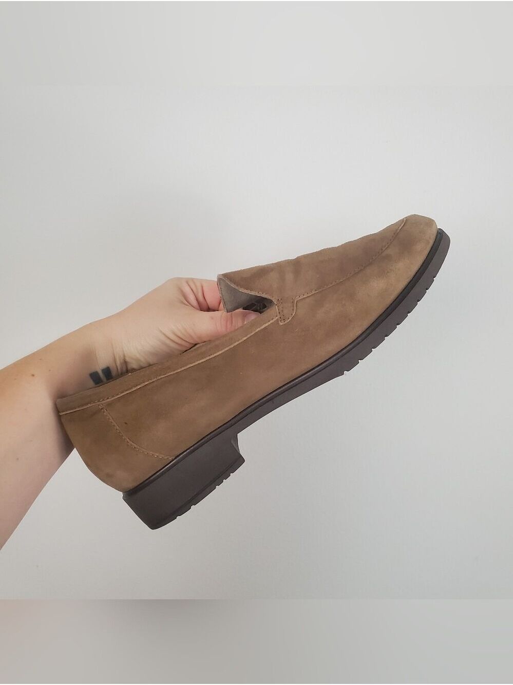 Munro Giselle Arch Support Suede Slip-On Loafer in Taupe Women's Size 10W